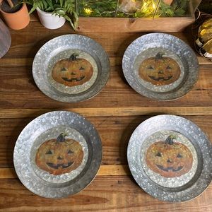 Pottery Barn Jack O' Lantern Pumpkin Galvanized Appetizer Plates - Set of 4 🎃